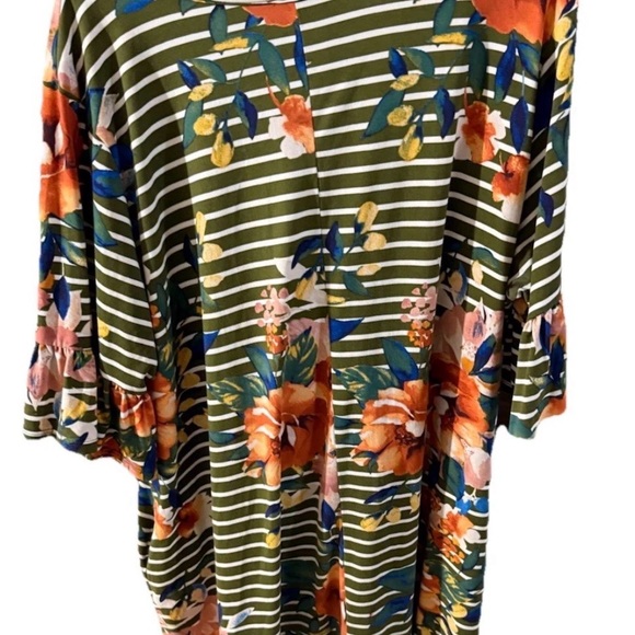 Vibrant Floral Striped Blouse with Ruffle Sleeves - Picture 3 of 3
